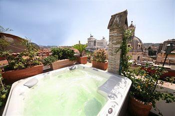 Residenza Torre Colonna Bed and breakfast 4*