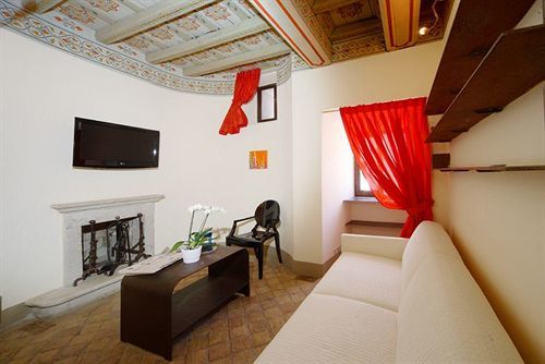 Residenza Torre Colonna Rome