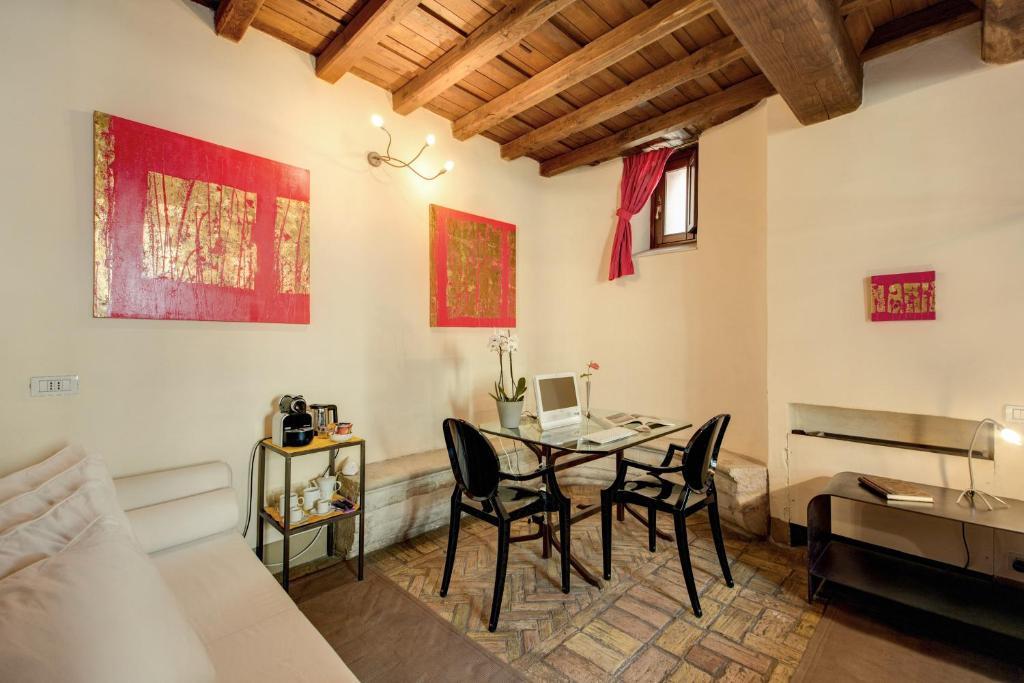 Residenza Torre Colonna Rome
