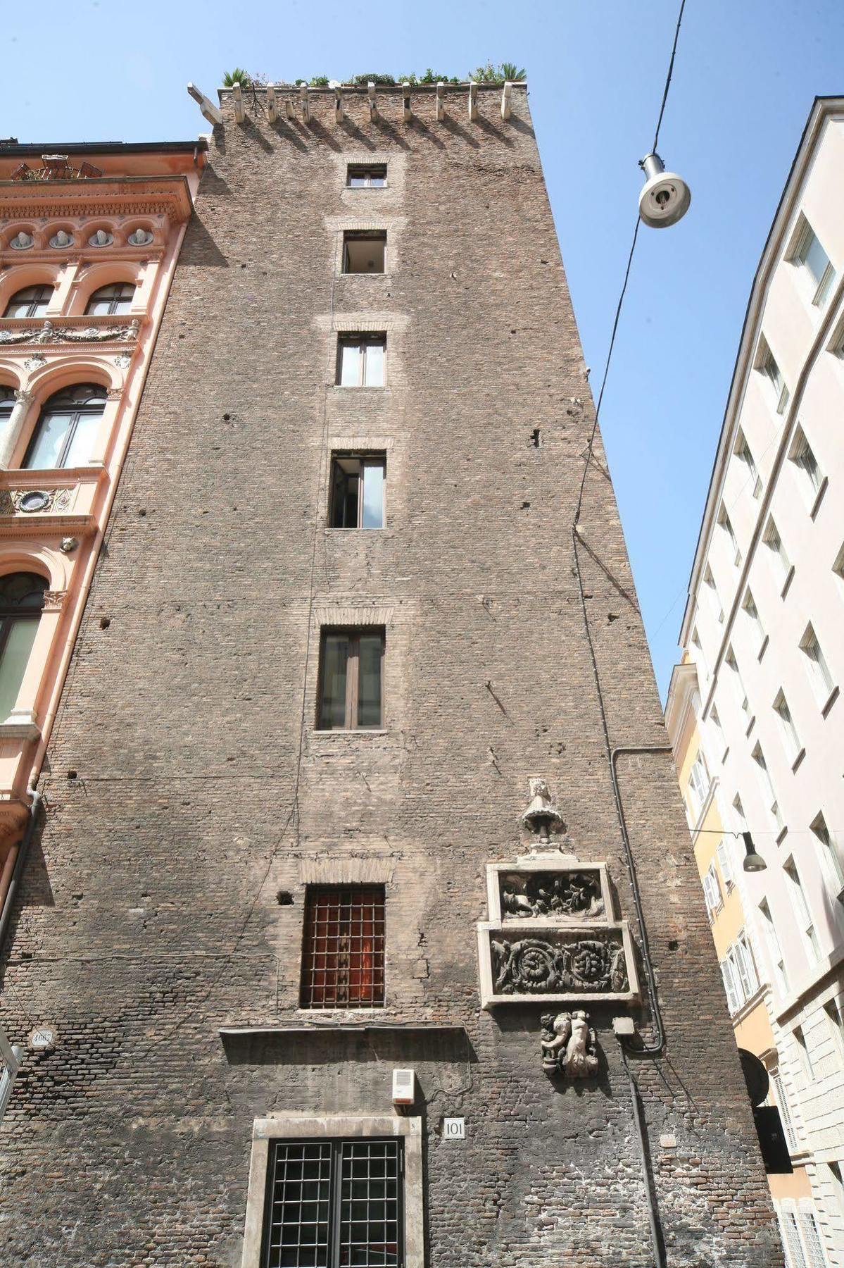 Residenza Torre Colonna 4* Roma